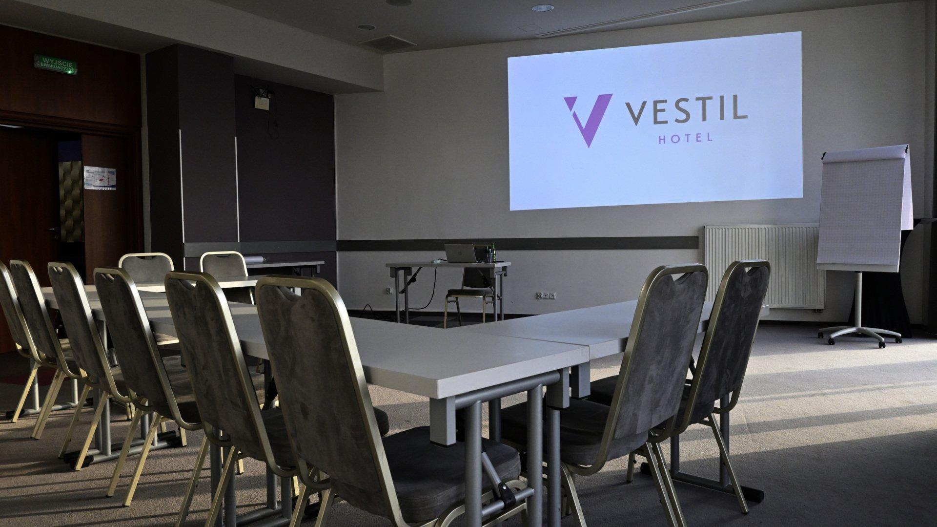 Vestil Hotel Piotrków Trybunalski Екстериор снимка